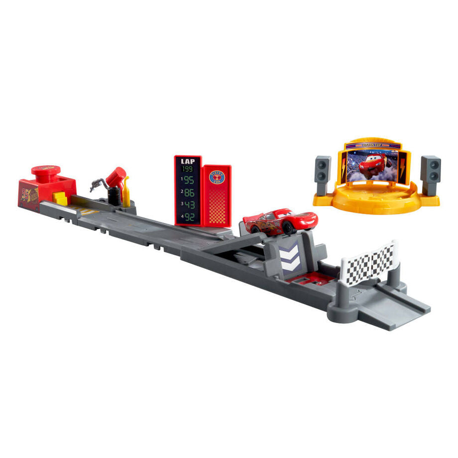 CARS: PISTA DE LANÇAMENTO (PISTON CUP)