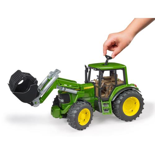 JOHN DEERE 6920 C/PÁ CARREGADORA